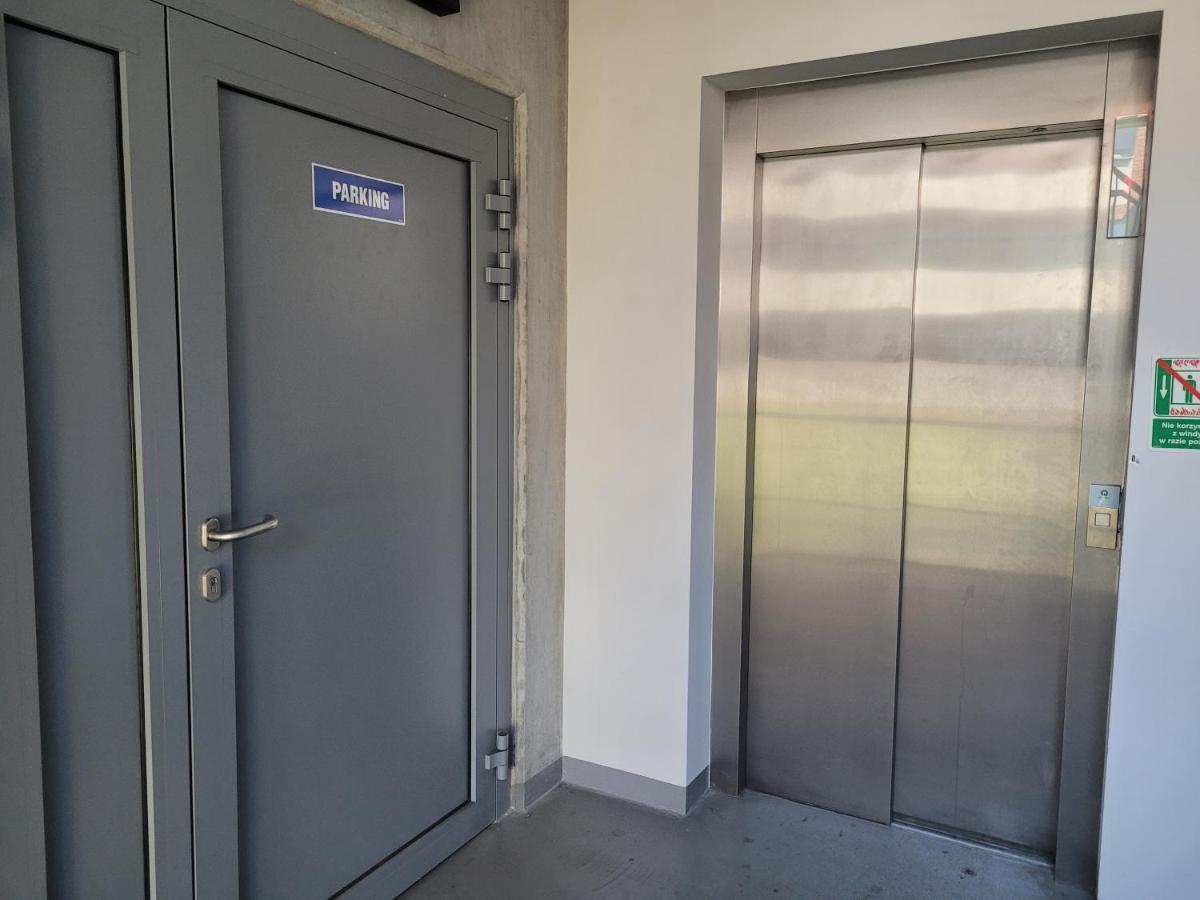 Apartament Gliwice Centrum Dunikowskiego Z Garazem Kültér fotó